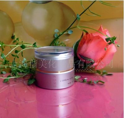 深圳寶之源化妝品貿(mào)易 護膚品代理貿(mào)易的行業(yè)先鋒